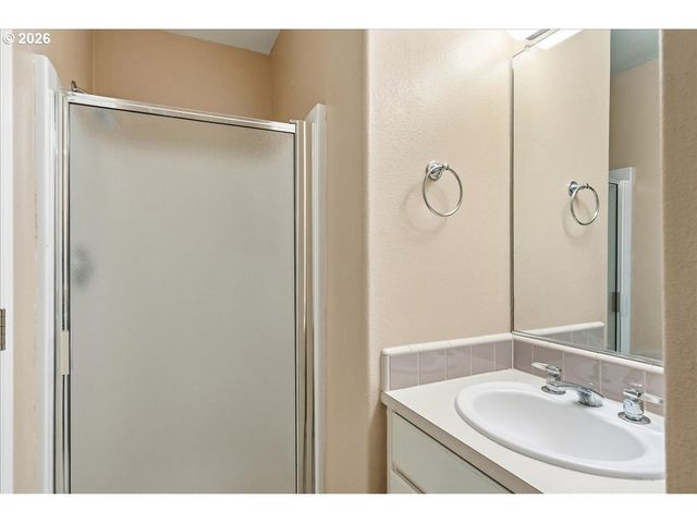 13491 Sw SUMMERWOOD Dr, Portland, OR 97223