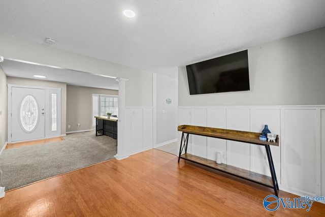 502 Lee Drive, Rainbow City, AL 35906