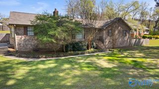 502 Lee Drive, Rainbow City, AL 35906