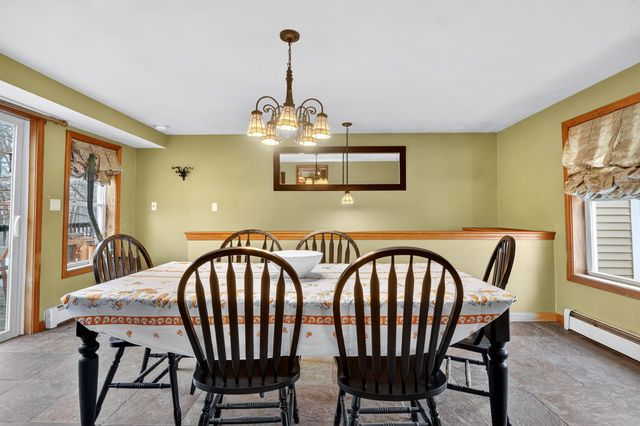 6 Homestead Drive, Derry, NH 03038