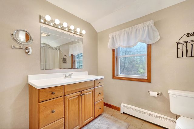 6 Homestead Drive, Derry, NH 03038