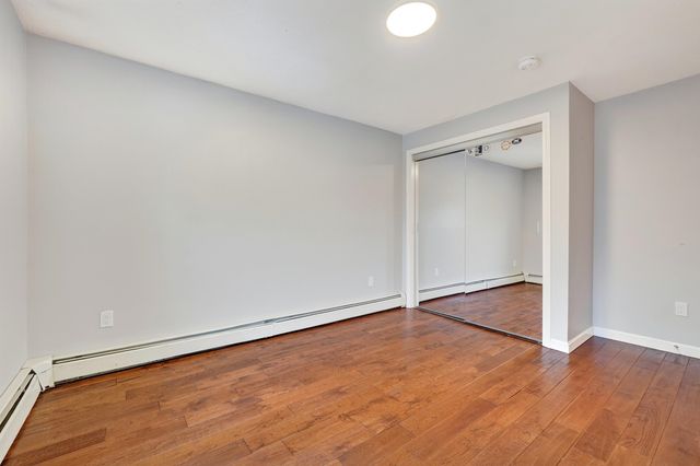 6 Homestead Drive, Derry, NH 03038