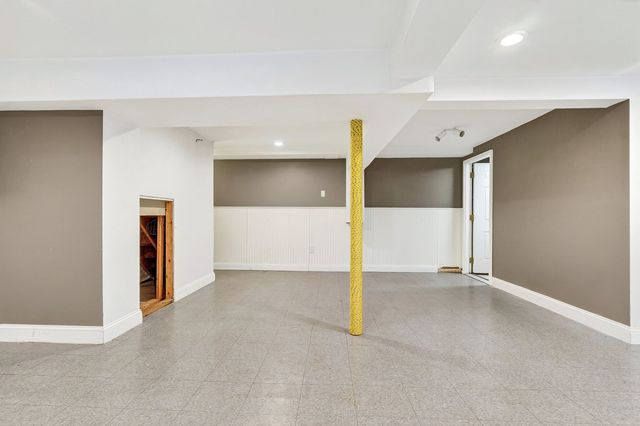 6 Homestead Drive, Derry, NH 03038