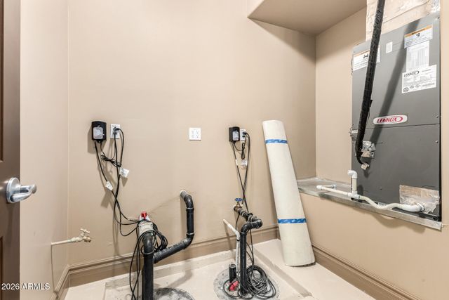 16111 W Glenrosa Avenue, Goodyear, AZ 85395