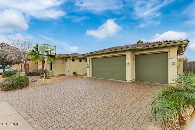 16111 W Glenrosa Avenue, Goodyear, AZ 85395