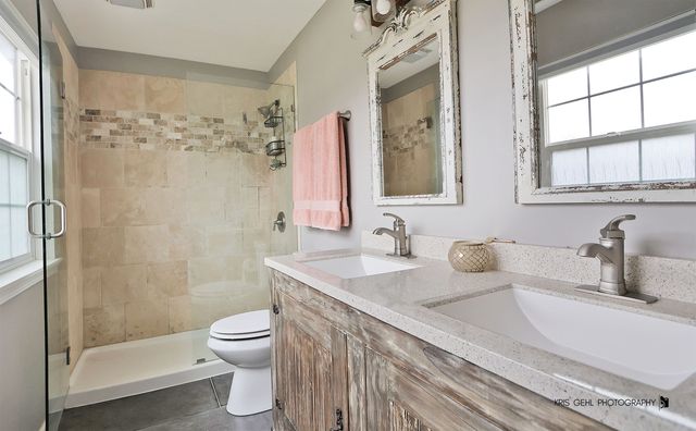 1407 S Janice Lane, Round Lake, IL 60073