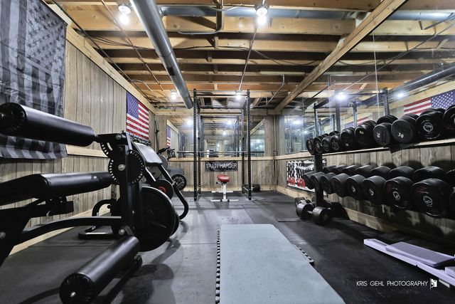 1407 S Janice Lane, Round Lake, IL 60073