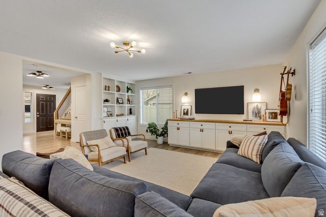 606 S 800 W, Springville, UT 84663