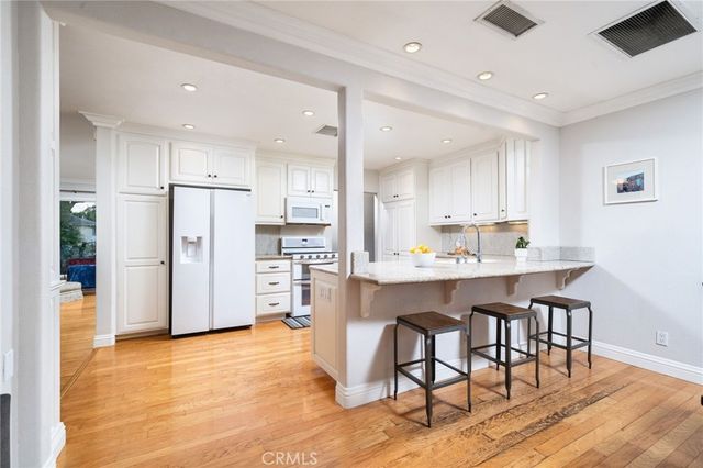 1219 Winston Court, Upland, CA 91786