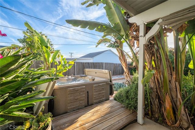 1219 Winston Court, Upland, CA 91786