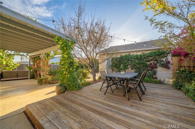 1219 Winston Court, Upland, CA 91786