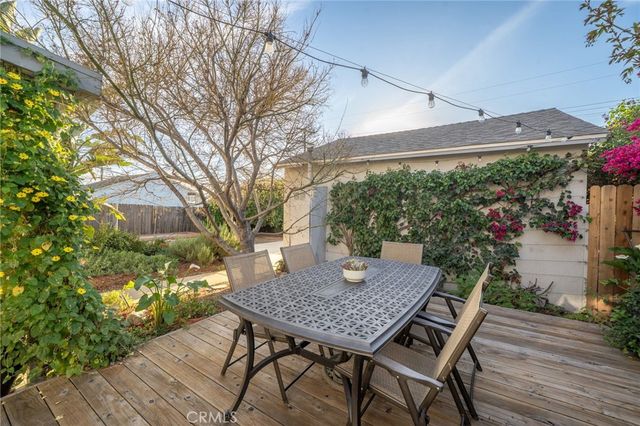 1219 Winston Court, Upland, CA 91786