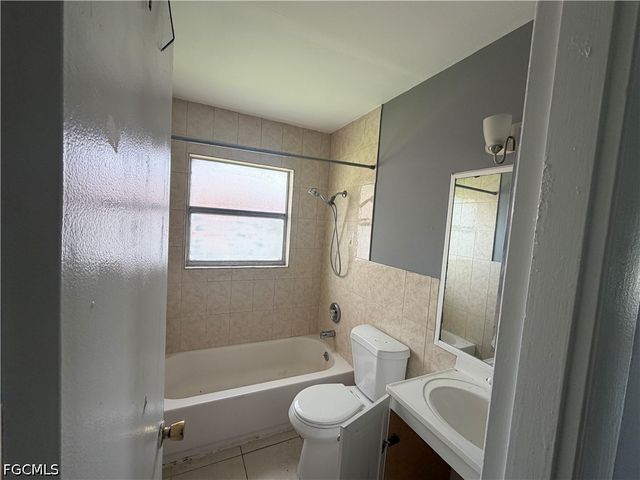 1123 Joel BLVD, Lehigh Acres, FL 33936