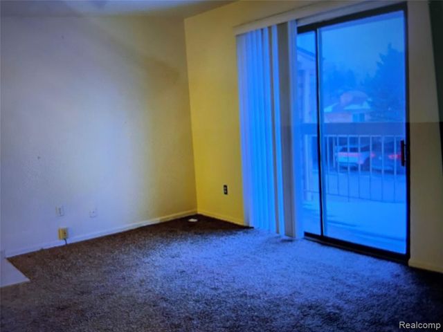 34673 E Clarkson Drive 78, Fraser, MI 48026