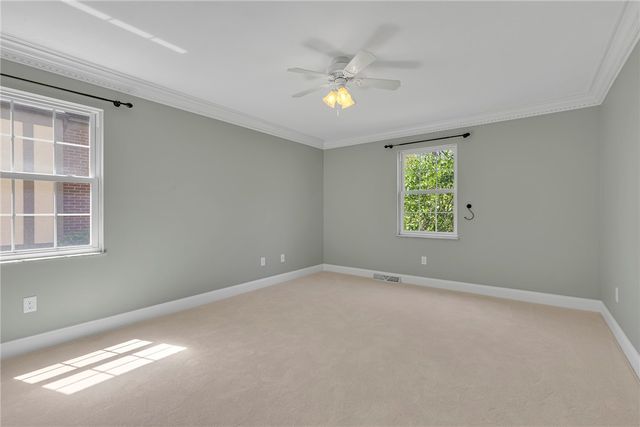 404 Rockledge Dr, Aleppo, PA 15143