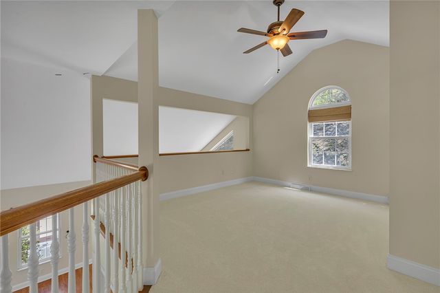 404 Rockledge Dr, Aleppo, PA 15143