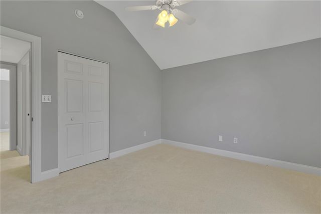 404 Rockledge Dr, Aleppo, PA 15143