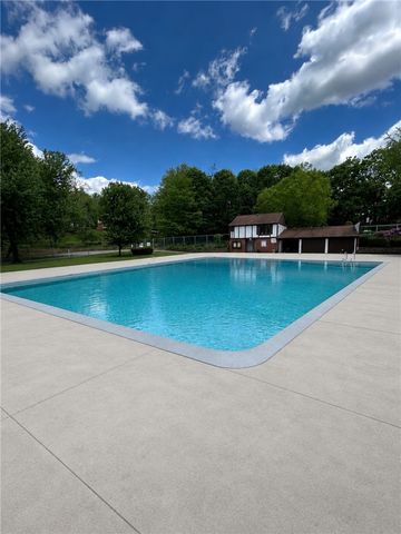 404 Rockledge Dr, Aleppo, PA 15143