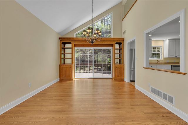 404 Rockledge Dr, Aleppo, PA 15143