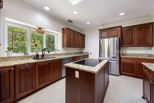 15 S Oak Forest Dr, Okatie, SC 29909