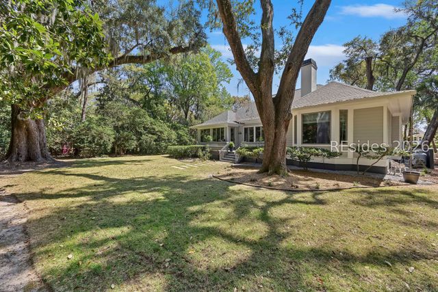 15 S Oak Forest Dr, Okatie, SC 29909