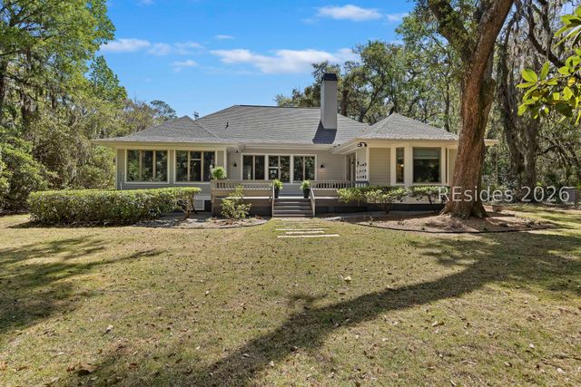 15 S Oak Forest Dr, Okatie, SC 29909