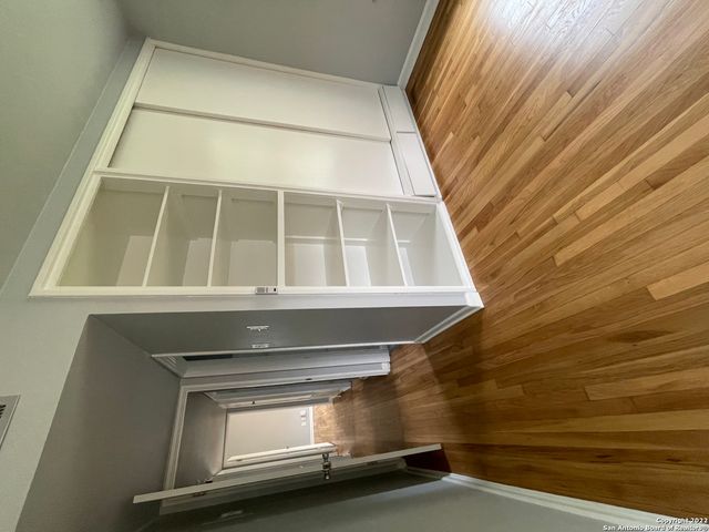 258 CRESHAM DR, San Antonio, TX 78218