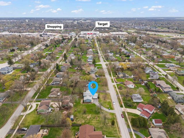 6065 Chase Avenue, Downers Grove, IL 60516