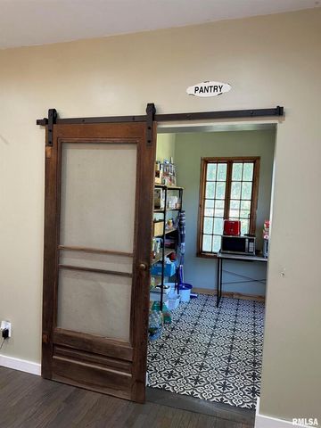 407 W WATER Street, Pinckneyville, IL 62274