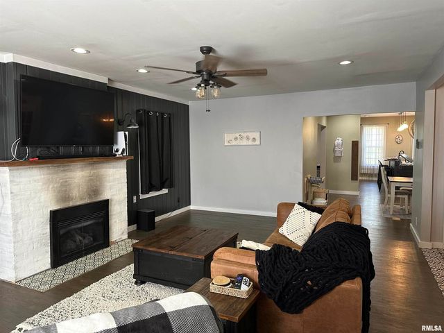 407 W WATER Street, Pinckneyville, IL 62274