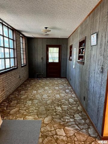 407 W WATER Street, Pinckneyville, IL 62274