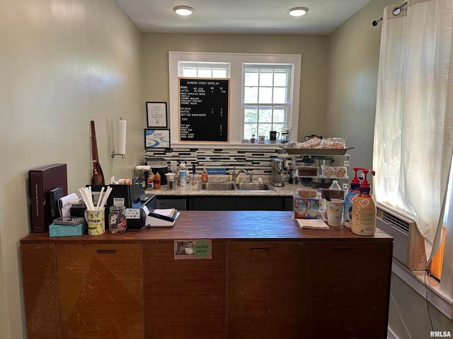 407 W WATER Street, Pinckneyville, IL 62274