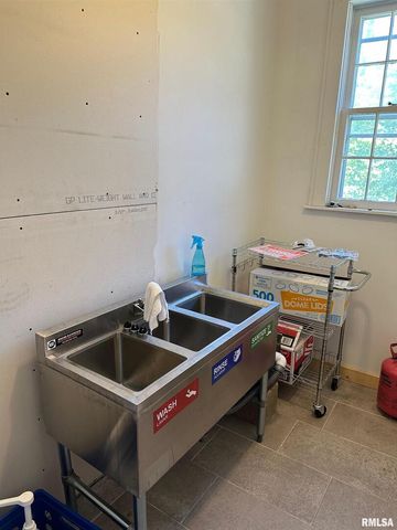 407 W WATER Street, Pinckneyville, IL 62274