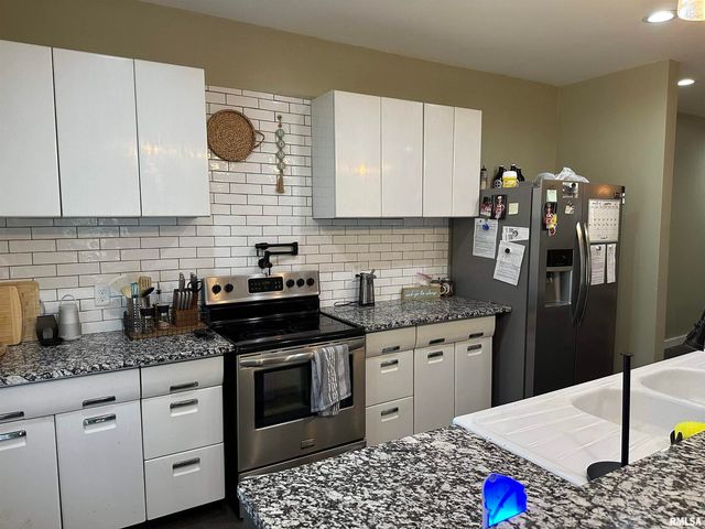 407 W WATER Street, Pinckneyville, IL 62274