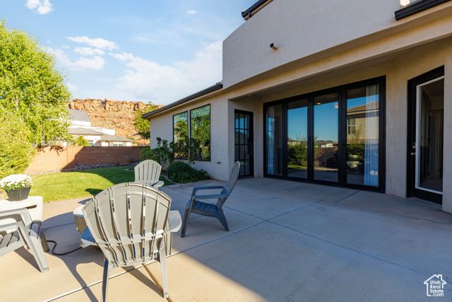 3397 E MAPLE MOUNTAIN DR, St. George, UT 84790