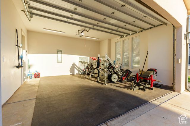 3397 E MAPLE MOUNTAIN DR, St. George, UT 84790