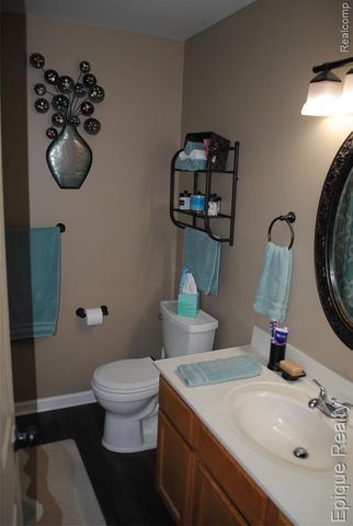 750 Applegate Drive, Marysville, MI 48040