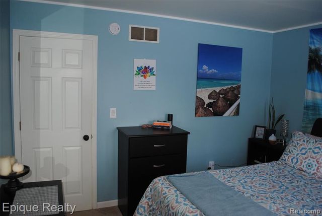 750 Applegate Drive, Marysville, MI 48040