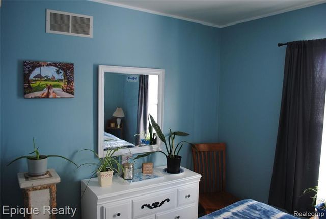 750 Applegate Drive, Marysville, MI 48040