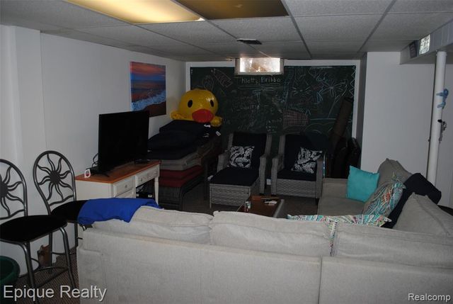 750 Applegate Drive, Marysville, MI 48040