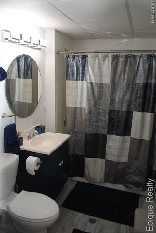 750 Applegate Drive, Marysville, MI 48040