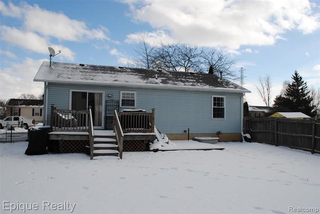 750 Applegate Drive, Marysville, MI 48040