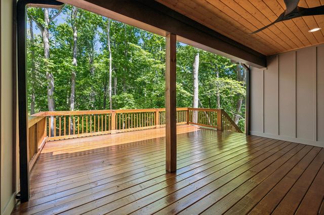 1007 Pheasant Ct, Kingston Springs, TN 37082