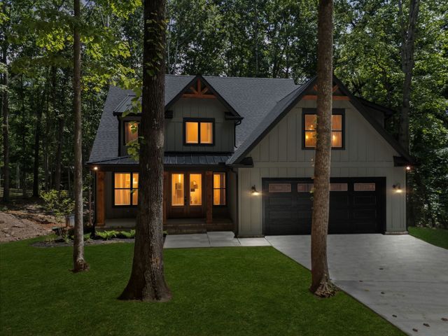 1007 Pheasant Ct, Kingston Springs, TN 37082