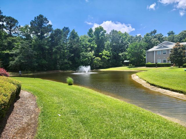 1375 Hopton Circle, Mount Pleasant, SC 29466