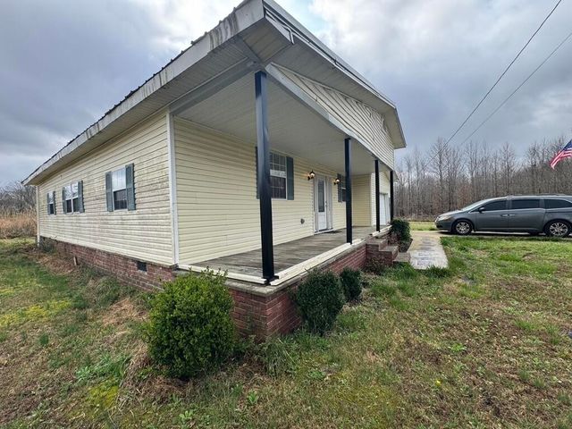 110 Dr Ibrahim LN, Summertown, TN 38483