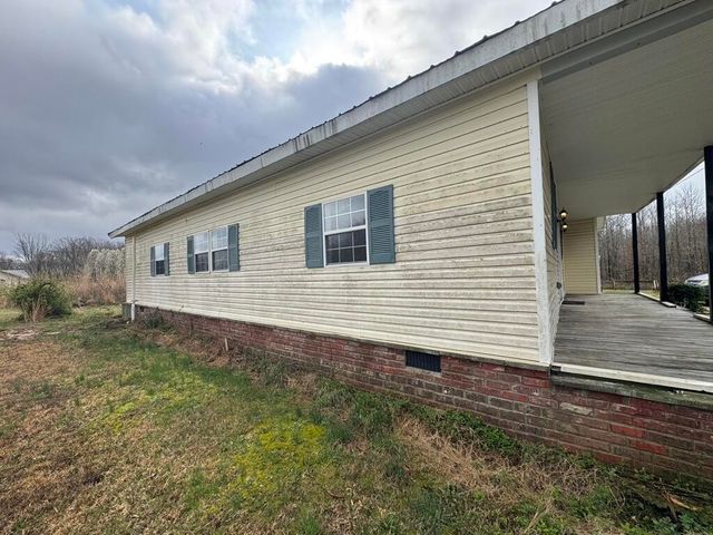 110 Dr Ibrahim LN, Summertown, TN 38483