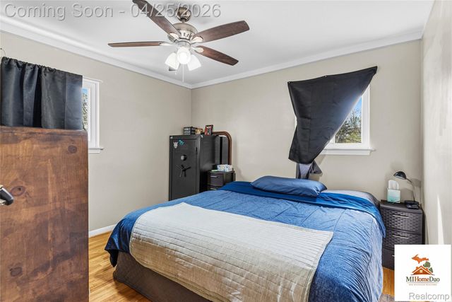 24909 Saxony Avenue, Eastpointe, MI 48021