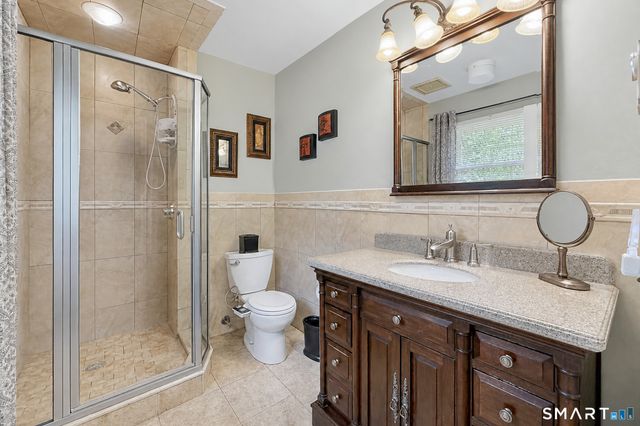 8 Pinewood Shores, Sherman, CT 06784
