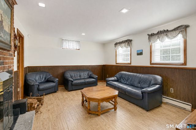 8 Pinewood Shores, Sherman, CT 06784